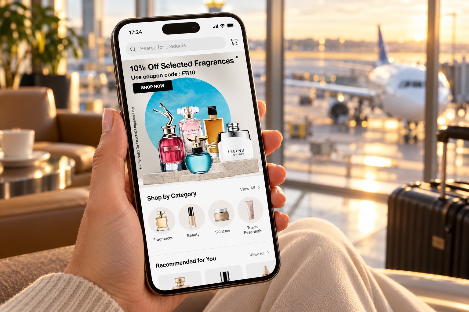 Skysales doftbanner i shoppingappen på en mobil i en flygplatslounge (mockup)
